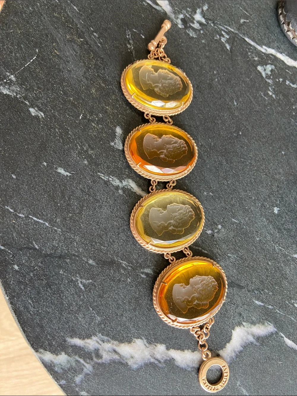Patrizia Daliana amber Glass Cameo Link Bracelet - Picture 1 of 7